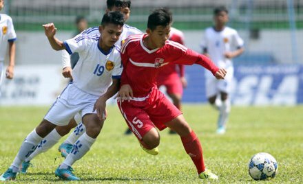 Thanh Hóa tố U15 Hà Nội gian lận tuổi: 'Cháy nhà ra… cái gì'