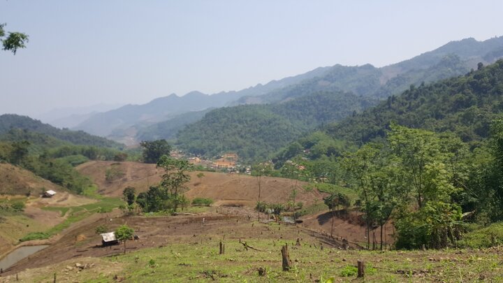 Người dân tộc thiểu số lấy tiền tái định cư 'rót' vào Thiên Ngọc Minh Uy