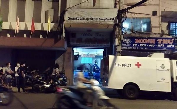 Một Việt kiều chết bất thường trong căn nhà 4 tầng ở TP.HCM