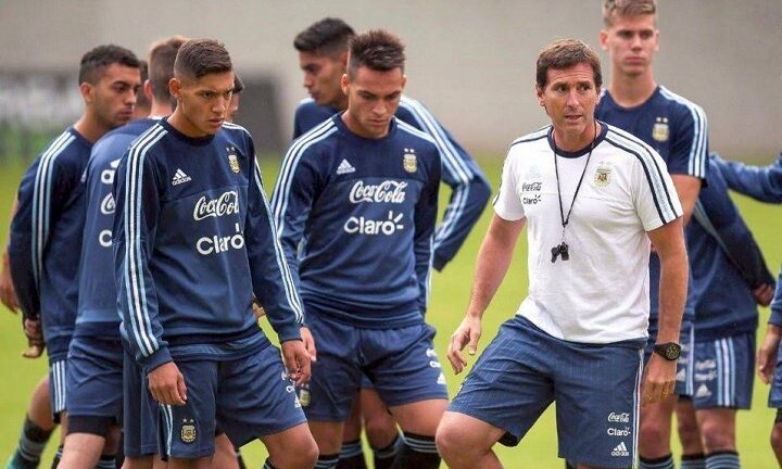 U20 Argentina thiết quân luật trước ngày sang Việt Nam