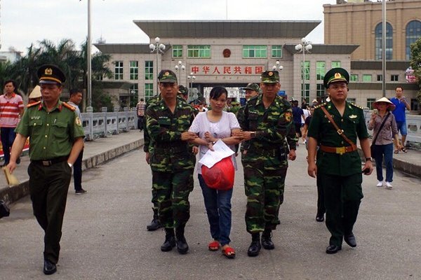 Biên phòng Quảng Ninh tiếp nhận đối tượng bị truy nã đặc biệt