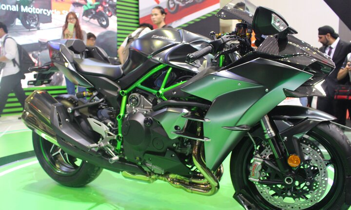 Chiêm ngưỡng dàn mô tô khủng xuất hiện lần đầu tại Việt Nam