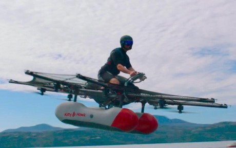 Sắp trình làng máy bay cá nhân chạy bằng điện đầu tiên trên thế giới