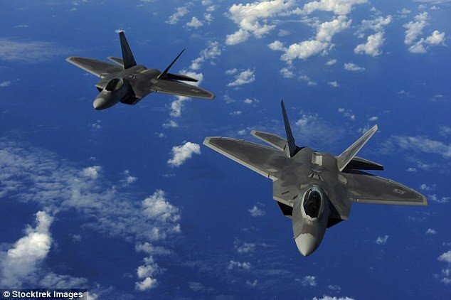 Mỹ điều động F-22 chặn máy bay ném bom Nga ở gần Alaska