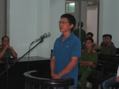 Nguyên kiểm sát viên nhận 7 năm tù vì chạy án