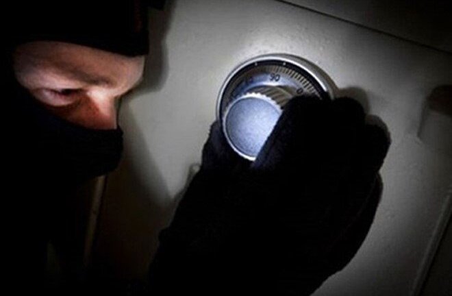 Cất tiền trong két sắt, nữ đại gia Sài Gòn vẫn mất 600 triệu đồng