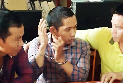 Tướng Hồ Sỹ Tiến: Đang khám xét nơi ở nghi phạm bịt mặt dùng súng cướp ngân hàng
