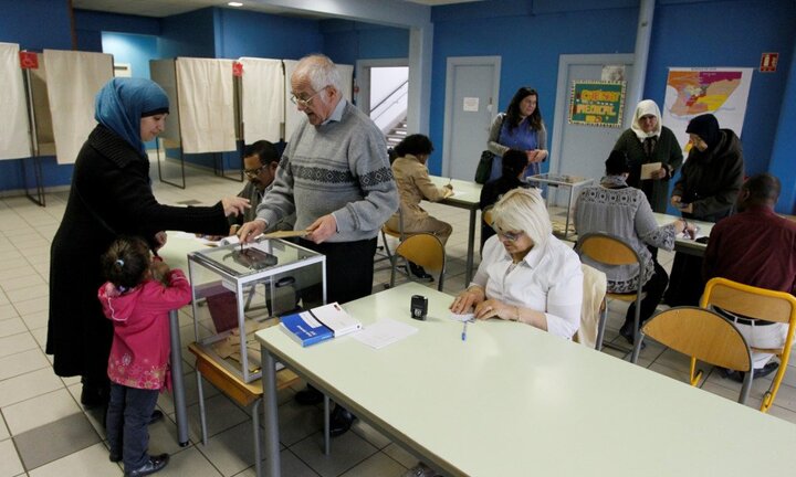 Dân Pháp bỏ phiếu bầu tổng thống, quyết định 'vận mệnh châu Âu'