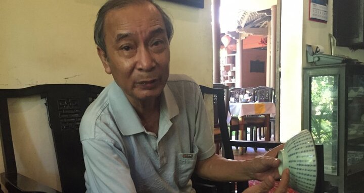 Gặp người sưu tập sứ ký cổ triều Nguyễn nhiều hơn cả bảo tàng