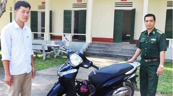 Mất xe SH ở Hà Nội, được bộ đội biên phòng tìm thấy ở Quảng Ninh