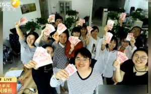 Nhân viên ăn kiêng để nhận tiền thưởng bạc triệu mỗi tháng từ công ty