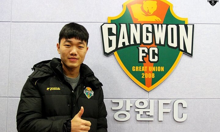 Video: Siêu phẩm đầu tiên của Xuân Trường ở Gangwon