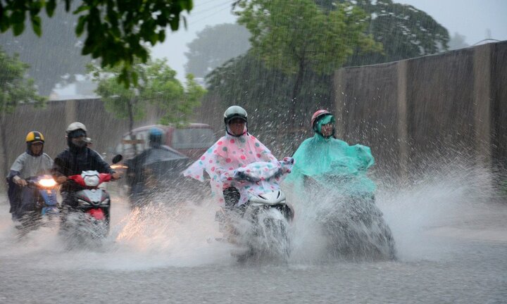 Bắc Bộ chuẩn bị đón mưa dông, gió giật mạnh