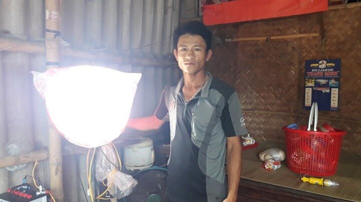 Ngư dân kể phút kinh hãi bị 2 tàu giã cào tông chìm, bỏ mặc làm mồi cho cá biển