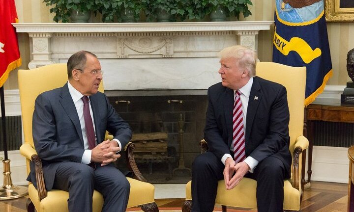 Nga phản ứng gì sau lùm xùm nhận tin tình báo từ ông Trump?