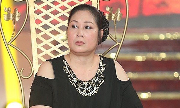 NSND Hồng Vân: ‘Không phải chương trình truyền hình nào cũng nhảm’