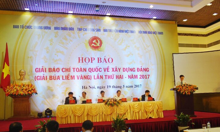 Giải báo chí toàn quốc về xây dựng Đảng - Búa liềm vàng lần thứ 2