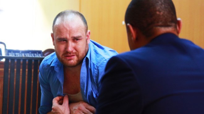 Bị cáo người Nam Phi tự nhận bị tâm thần, không biết vận chuyển ma túy là...có tội