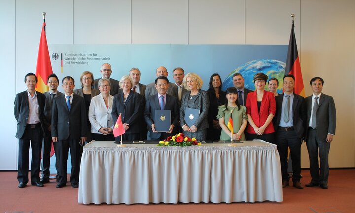 Đức tài trợ hàng nghìn tỷ đồng cho các chương trình học bổng du học tại VN