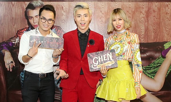 Erik 'khựng lại' khi được hỏi về ghen tuông khi yêu