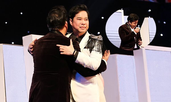 Trực tiếp Thần tượng Bolero 2017 tập 12: Ngọc Sơn khiến Quang Lê khóc nức nở