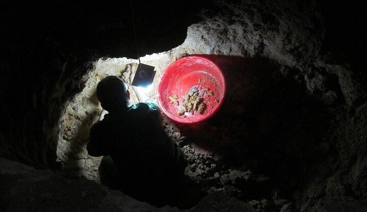 Đào đất, phát hiện 5 hầm mộ với 150 bộ hài cốt vỡ vụn