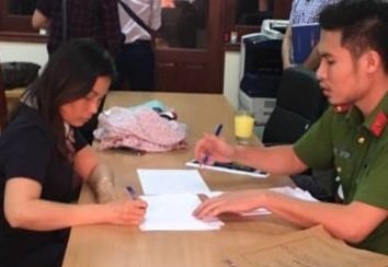 Người phụ nữ xưng nhà báo lăng mạ CSGT 'bố láo, làm ăn vớ vẩn' đến công an trình diện
