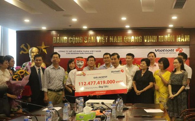 Giải thưởng Jackpot kỷ lục 112 tỷ đồng của Vietlot đã có người đến nhận