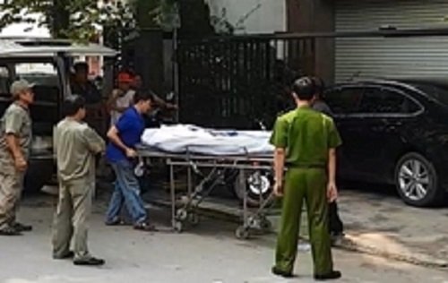 Thi thể người phụ nữ 50 tuổi cháy sém trong tòa nhà 6 tầng ở Sài Gòn