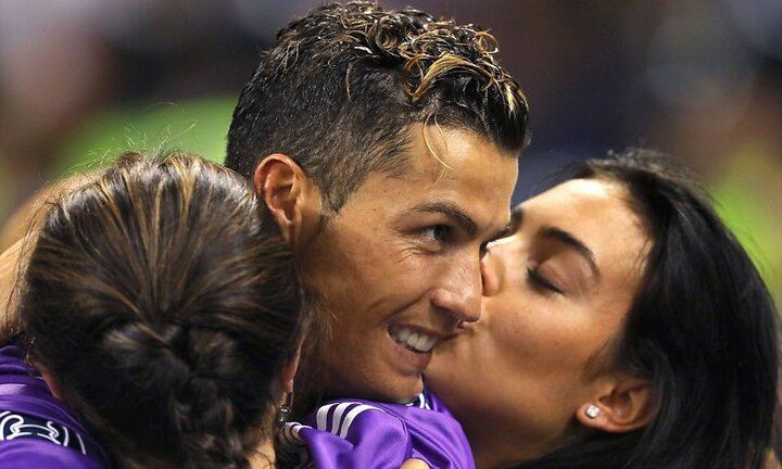 Sir Alex Ferguson mừng tủi ngày Ronaldo lập kỳ tích