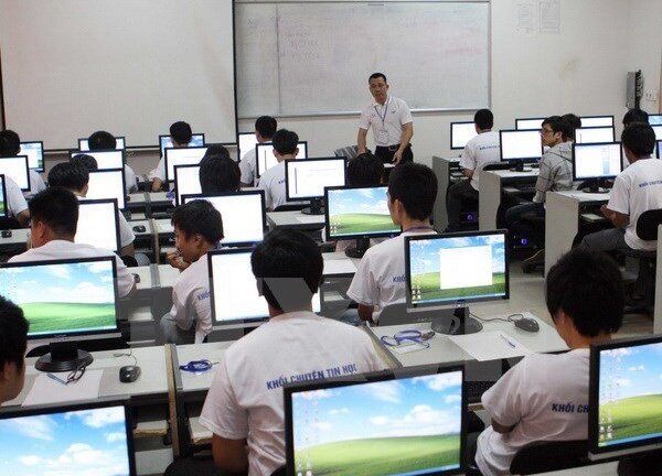 Cả 6 học sinh Việt giành huy chương Olympic Tin học Châu Á năm 2017