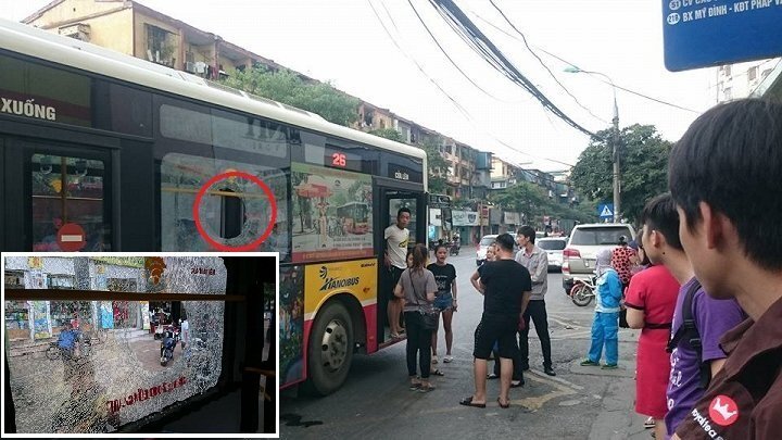 Nam thanh niên cầm gạch ném vỡ đầu hành khách đi xe buýt: Có thể xử lý hình sự?