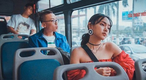 Châu Bùi lãng mạn và ngọt ngào trong MV mới của nhóm Da LAB