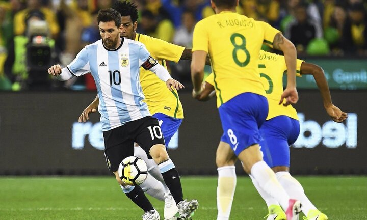 Video xem trực tiếp Singapore vs Argentina: Messi cho Singapore ăn quả lừa