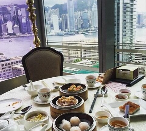 Đo độ ăn chơi sang chảnh hè này của hội con nhà giàu Hong Kong