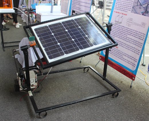 Hệ thống pin năng lượng mặt trời theo toạ độ thiên cầu Made in Viet Nam