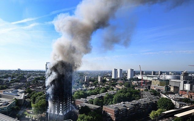 Cháy tháp 27 tầng London: Bà mẹ trẻ tuyệt vọng livestream Facebook cầu cứu