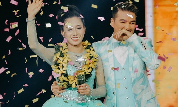 Khán giả phản đối kịch liệt ngôi vị Quán quân 'Thần tượng Bolero 2017' của học trò Mr Đàm