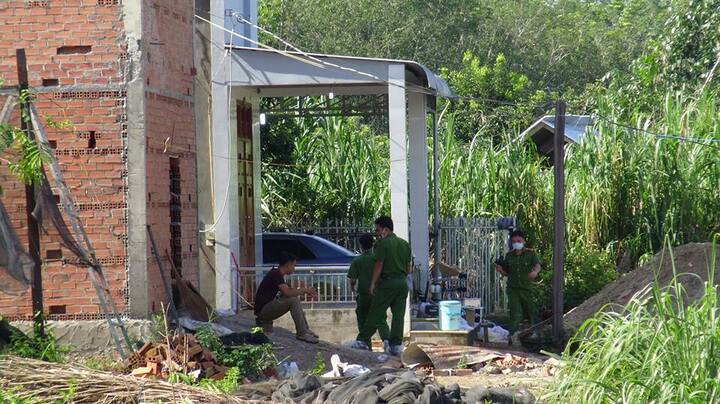 Video: Toàn cảnh vụ 2 vợ chồng chết thảm tại nhà với nhiều vết cứa cổ ở Bình Phước