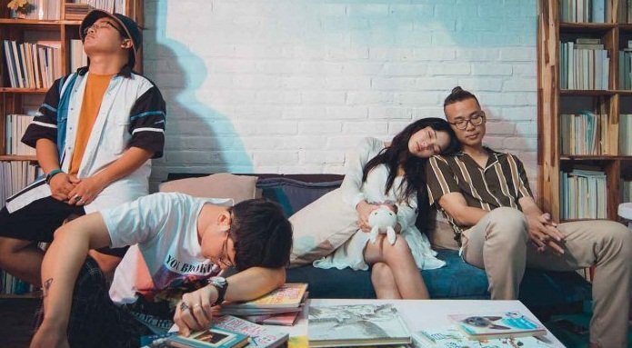 Thành viên nhóm Da LAB sợ vợ ghen khi đóng cặp với Châu Bùi