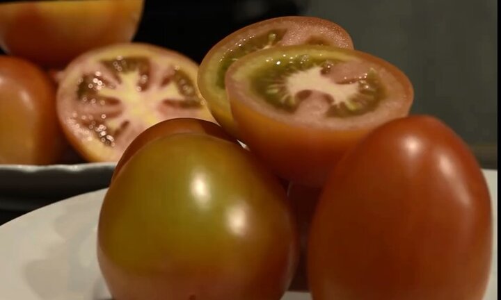 Mẹo chọn cà chua an toàn cực chuẩn bà nội trợ không thể bỏ qua