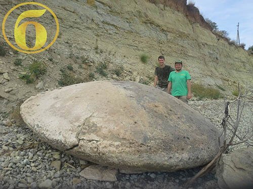 Phát hiện đĩa bay hàng trăm triệu tuổi của người ngoài hành tinh