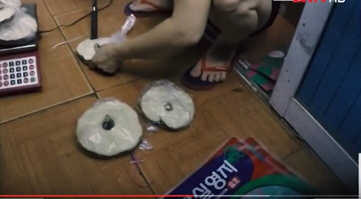 Quy trình 'phù phép' lên đời nấm rẻ tiền Trung Quốc thành nấm linh chi Hàn Quốc