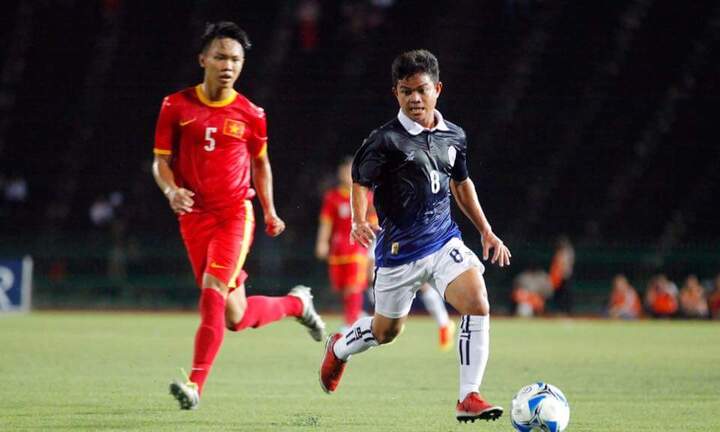 Cầu thủ U17 Việt Nam lập siêu phẩm như sao Ngoại Hạng Anh