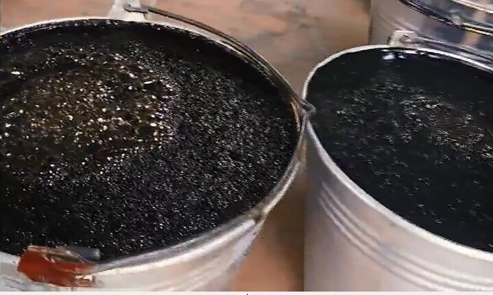 Xem hết video này, đố bạn còn dám ăn thạch đen nữa