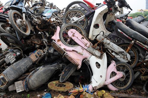 Từ năm 2018, Hà Nội thu hồi toàn bộ xe cũ nát