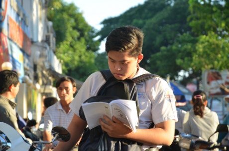 Điểm chuẩn vào lớp 10 năm 2017 trường THPT chuyên Hà Nội - Amsterdam