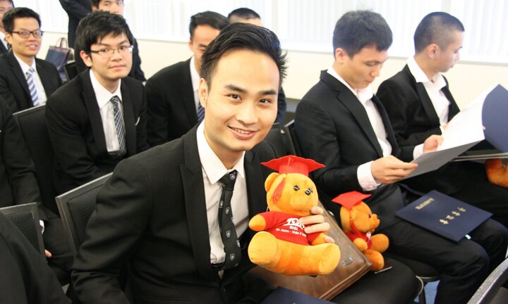 80% kỹ sư cầu nối làm việc ở Nhật có lương hơn 2.000 USD/tháng