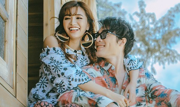 Đầu năm không chịu lấy chồng, giờ Bích Phương lại nắm tay trai lạ ‘đi khắp thế gian’