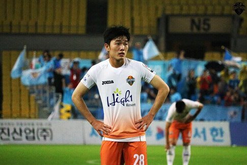 Xuân Trường chơi thế nào trong lần đầu tiên đá chính cho Gangwon tại K-League?